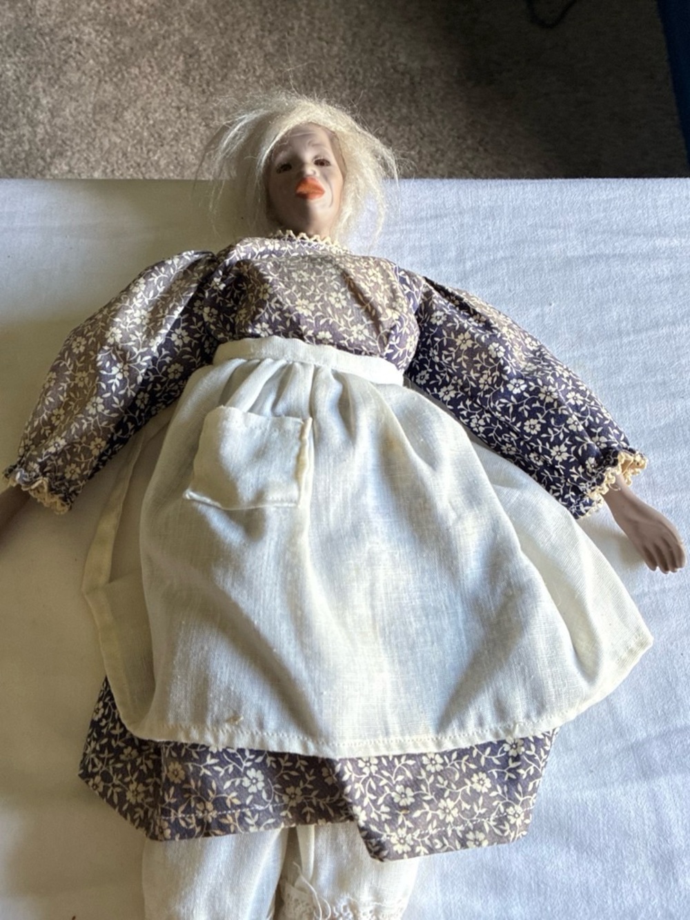 Women’s Cream A-Line Apron Skirt with Pocket Doll